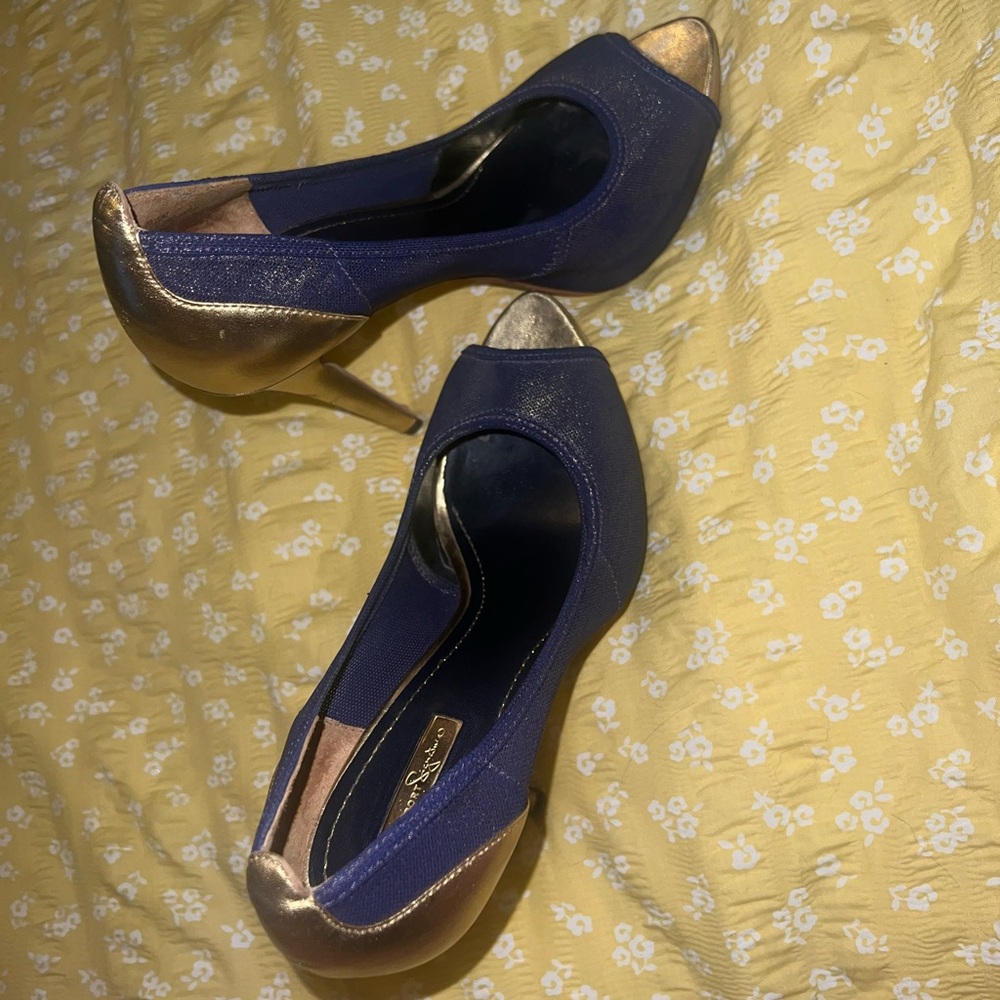 Report Signature Blue & Gold Shimmer Heels